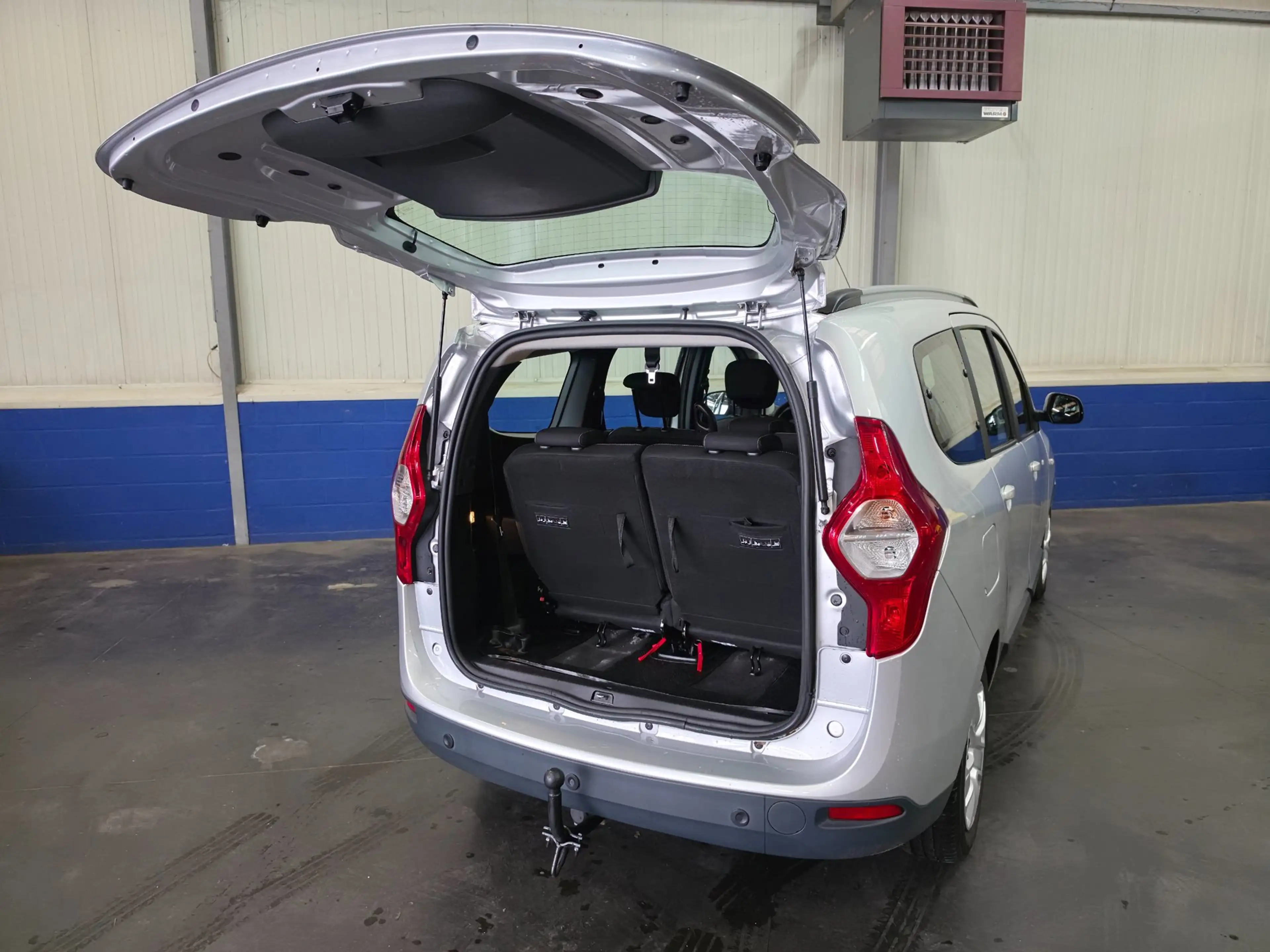 Dacia Lodgy 1.2 TCe Robust 7p. — photo 16