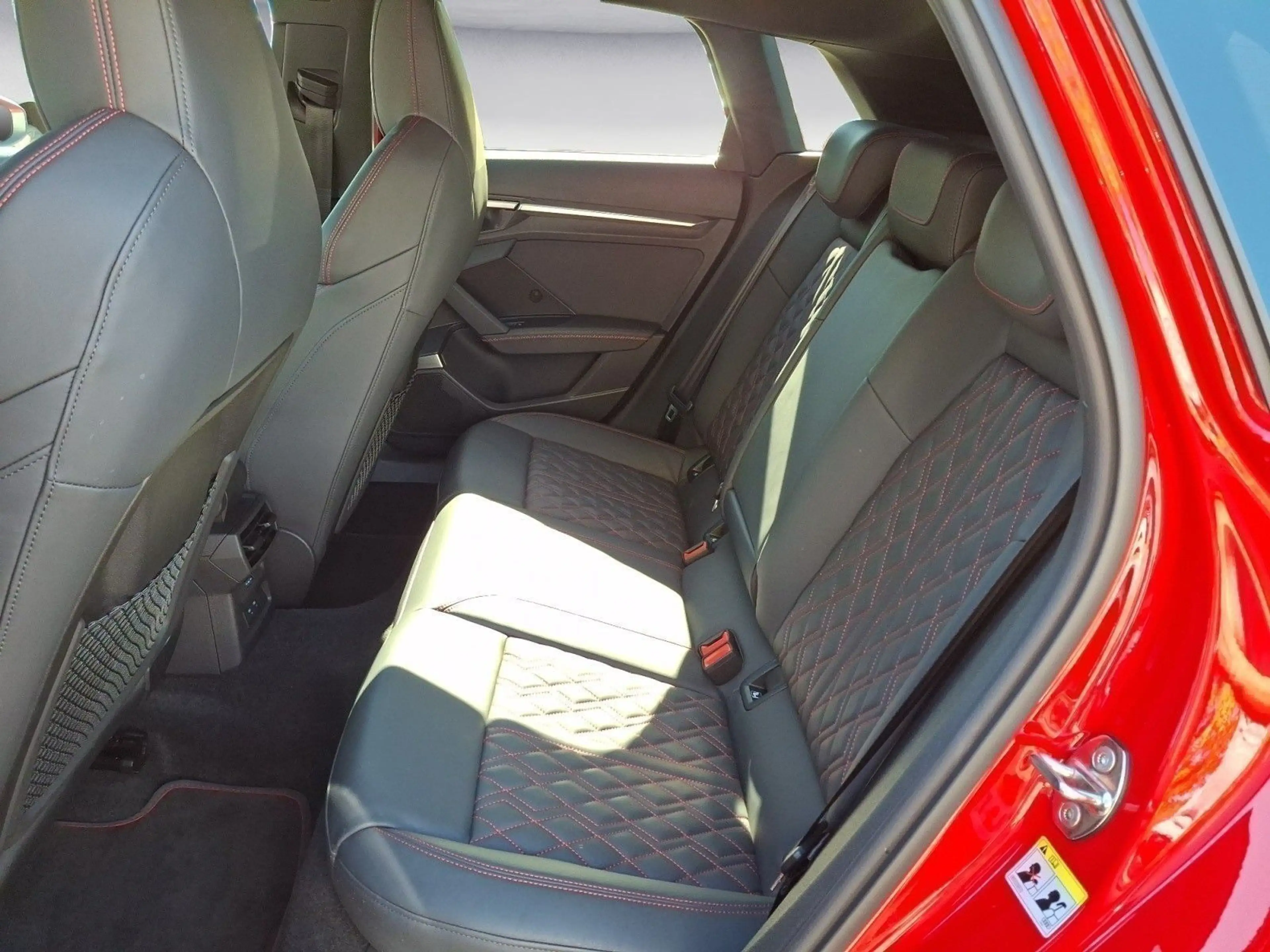 Audi S3 TFSI 228(310) kW(PS) S — photo 14