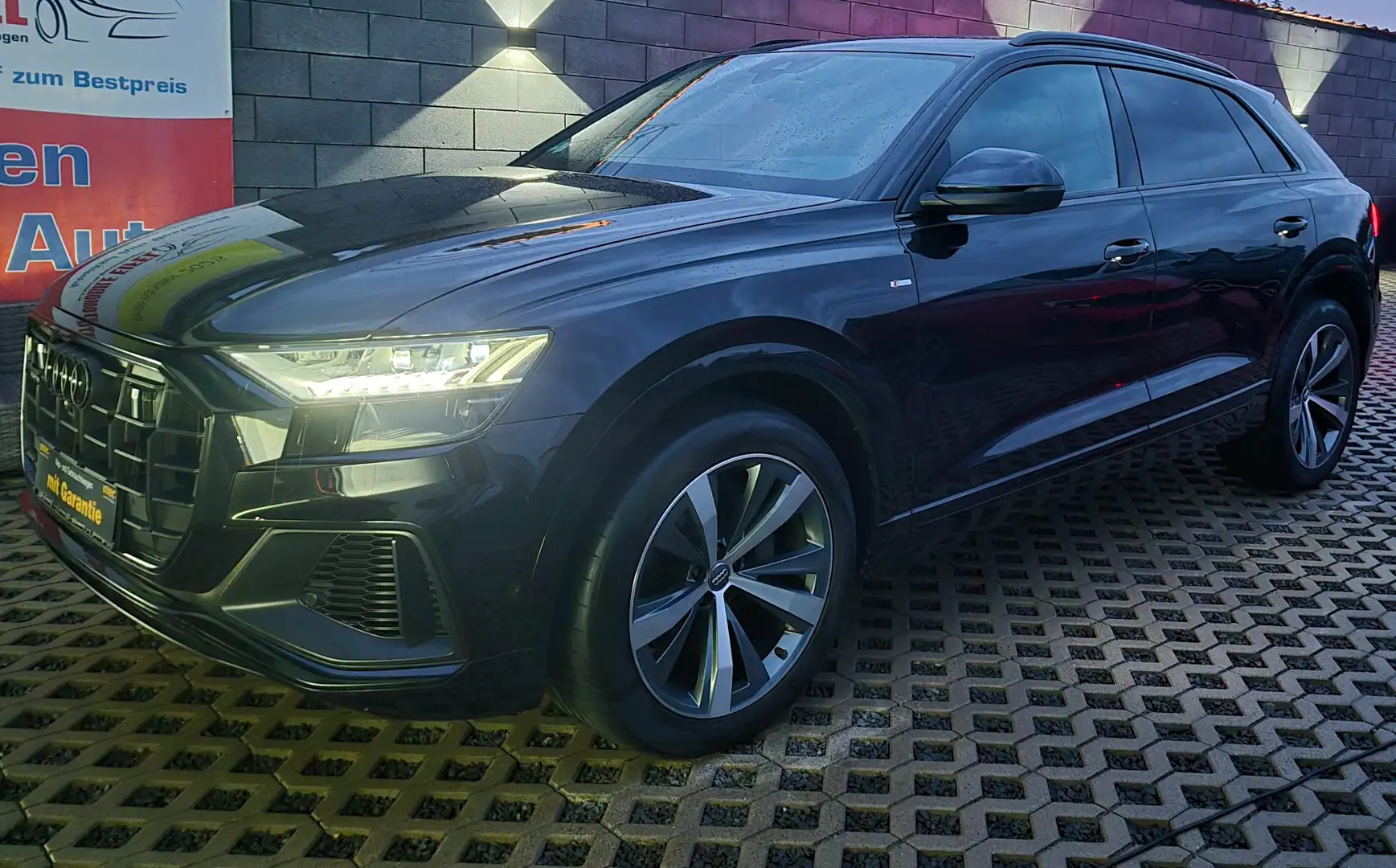 Audi Q8 50TDI quattroS-LinePlusMATRIX*B&O*360K*HUD*ACC*AHK Schwarz - 2
