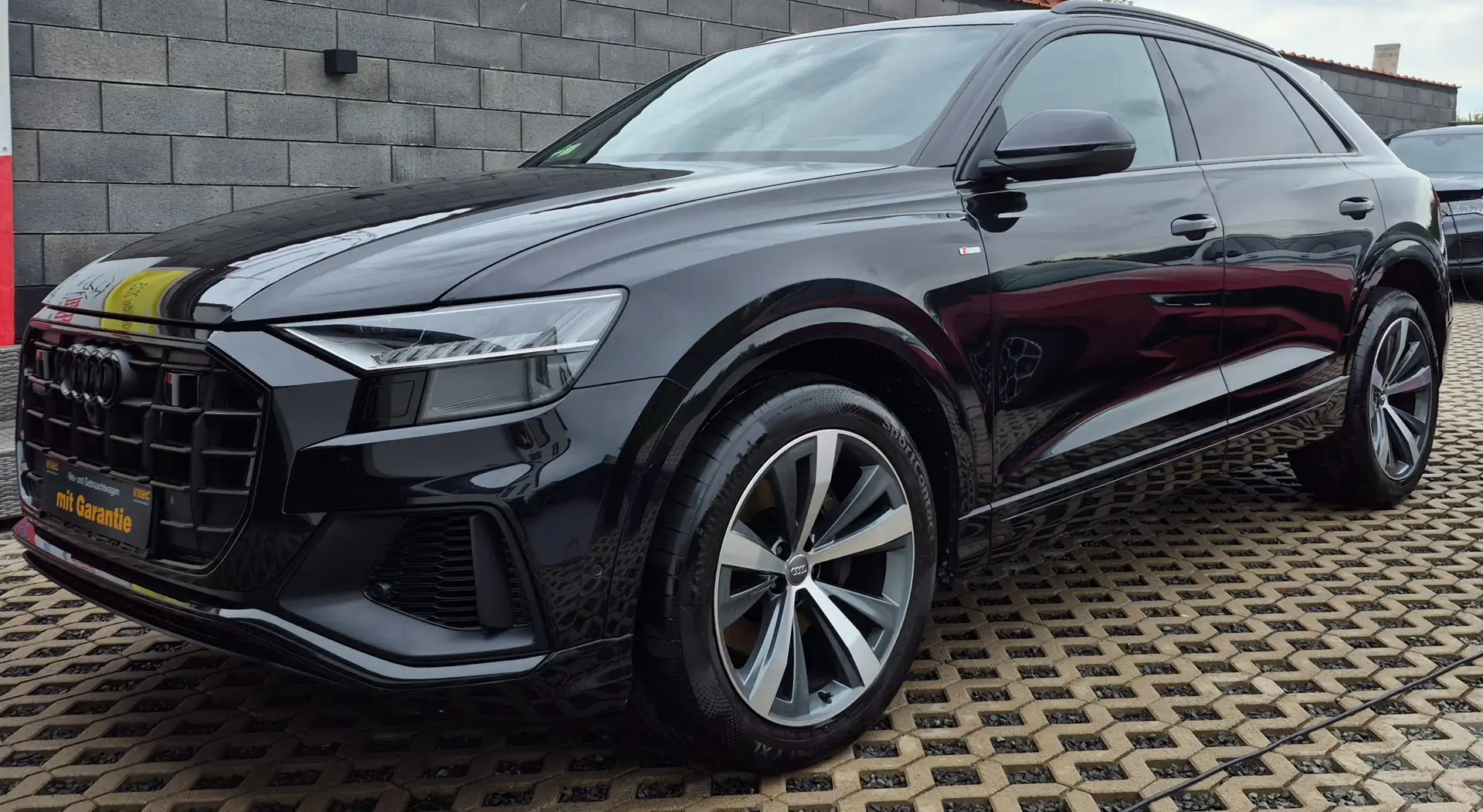 Audi Q8 50TDI quattroS-LinePlusMATRIX*B&O*360K*HUD*ACC*AHK Schwarz - 1