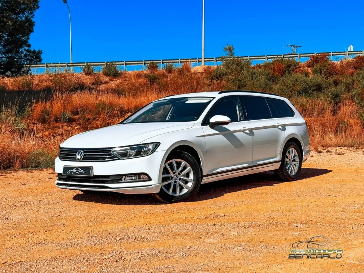 Volkswagen Passat Variant 2.0TDI Edition 110kW Blanco - 1