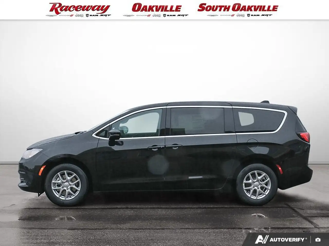 Chrysler Grand Caravan снимка Chrysler Grand Caravan