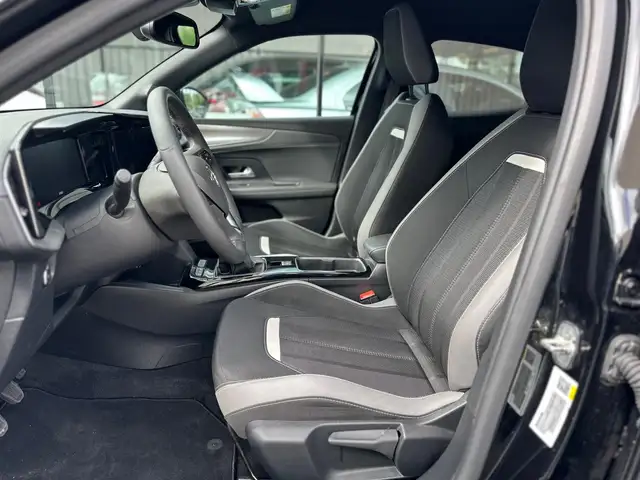 Opel Mokka view 3