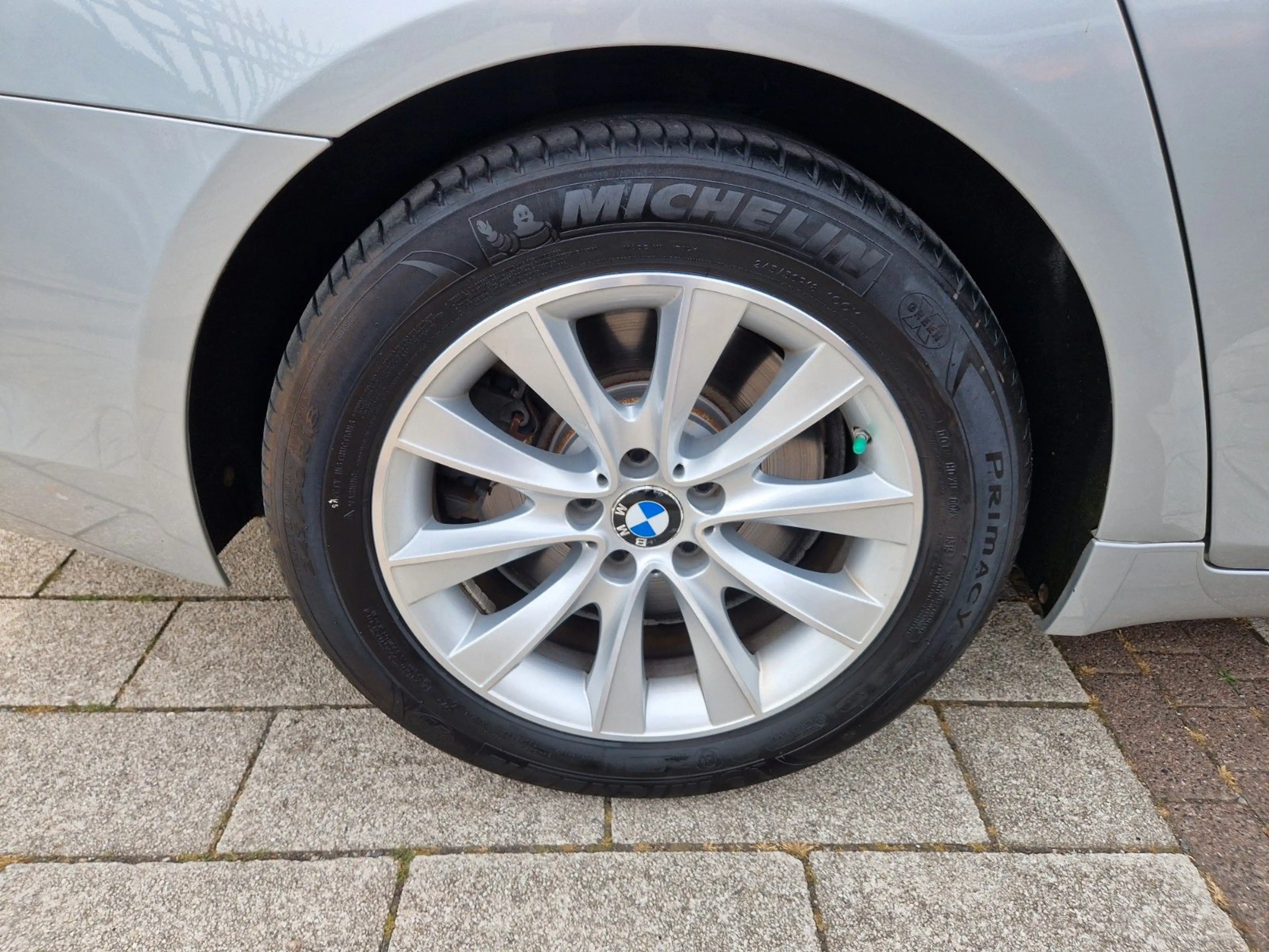 BMW 750 d xDrive LCI*2.HAND*LED*HUD*360°*SOFT*AHK*ACC — photo 15