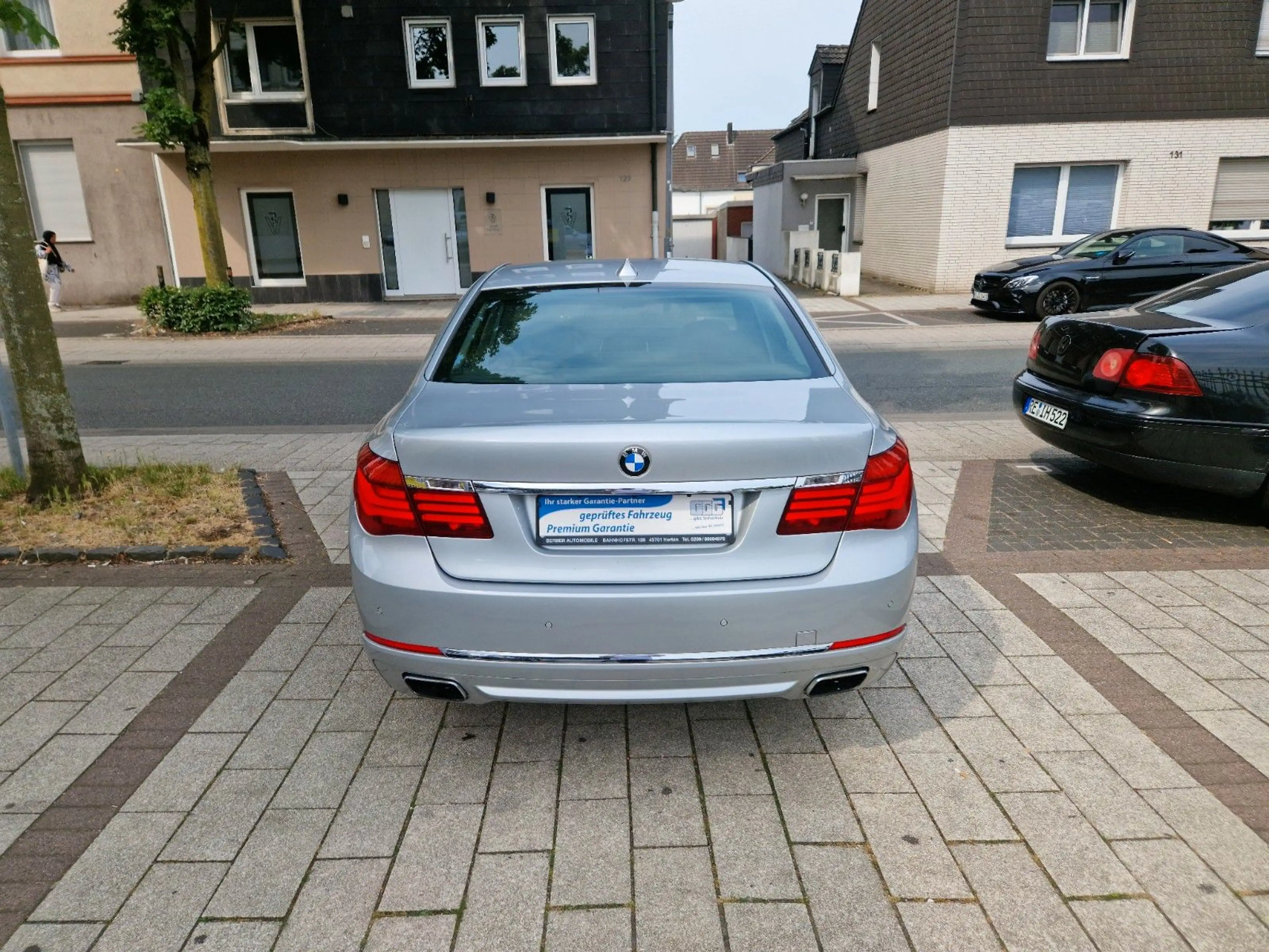 BMW 750 d xDrive LCI*2.HAND*LED*HUD*360°*SOFT*AHK*ACC — photo 6