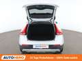 Volvo V40 2.0 D4 Summum Aut.*NAVI*TEMPO*CAM*PDC* Weiß - thumbnail 16
