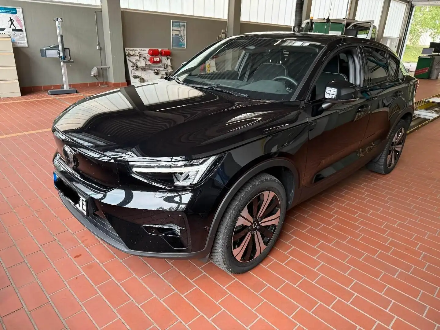 Volvo C40 Recharge Twin AWD Ultimate Aut./AHK/360°/H+K Nero - 1