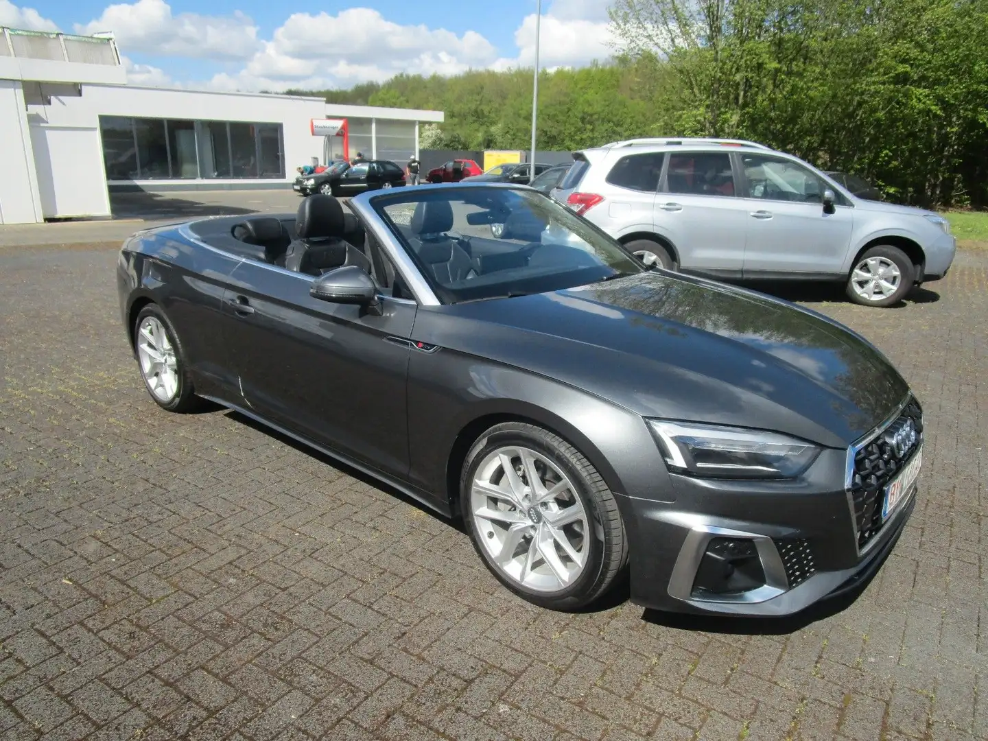Audi A5 Cabriolet 45 TFSI quattro S line 1.Hand 14TKM Grau - 2