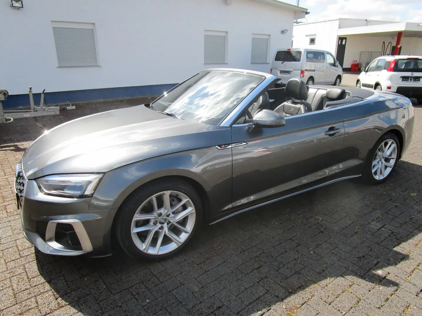 Audi A5 Cabriolet 45 TFSI quattro S line 1.Hand 14TKM Grau - 1