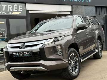 2.3 DI-D 4WD-II TVAC*BTWIN BOITE AUTO HARD-TOP