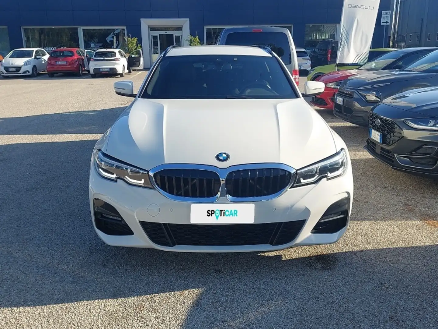 BMW 320 - 320d xDrive Touring Msport Blanc - 2