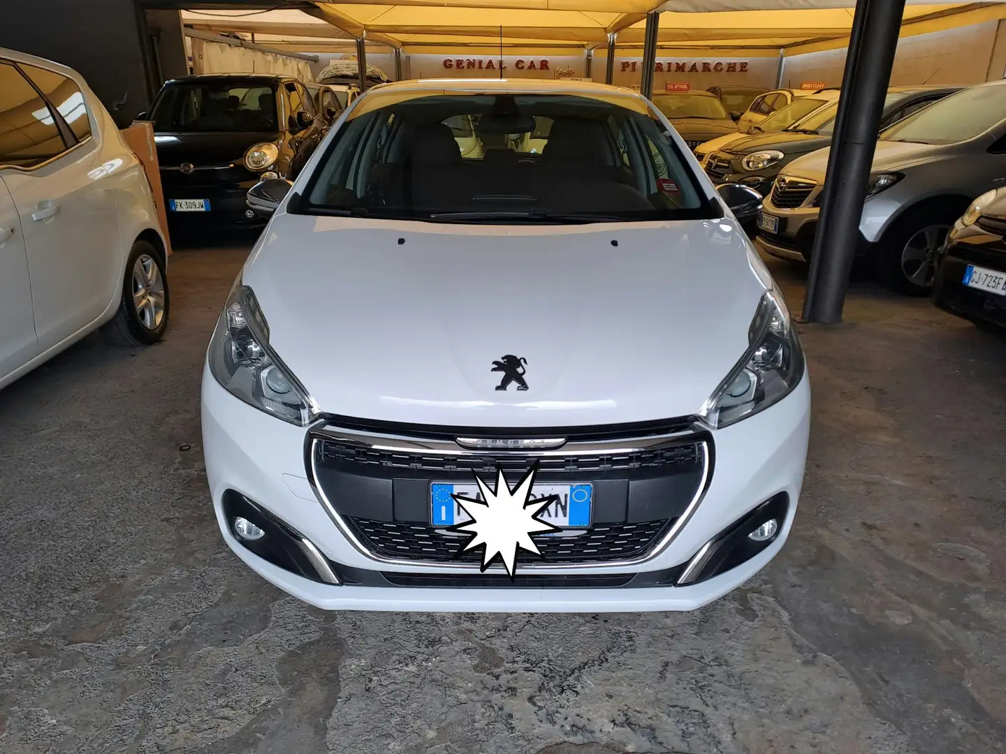 Peugeot 208 3p 1.2 puretech Allure 82cv - 1
