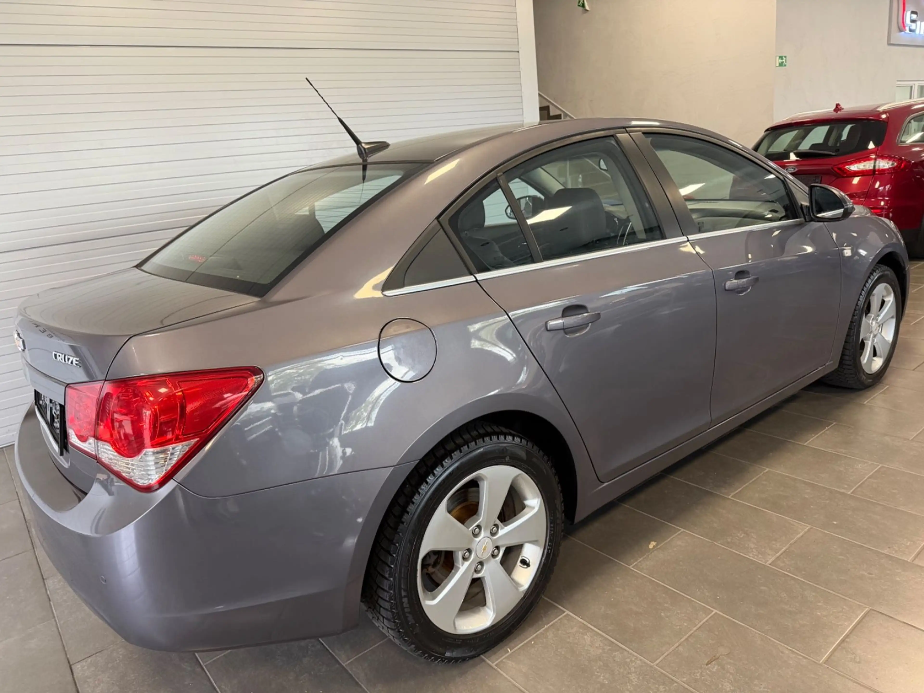 Chevrolet Cruze LTZ 2.0 D Aut. Leder/Sitzhz/PDC/Navi — photo 5