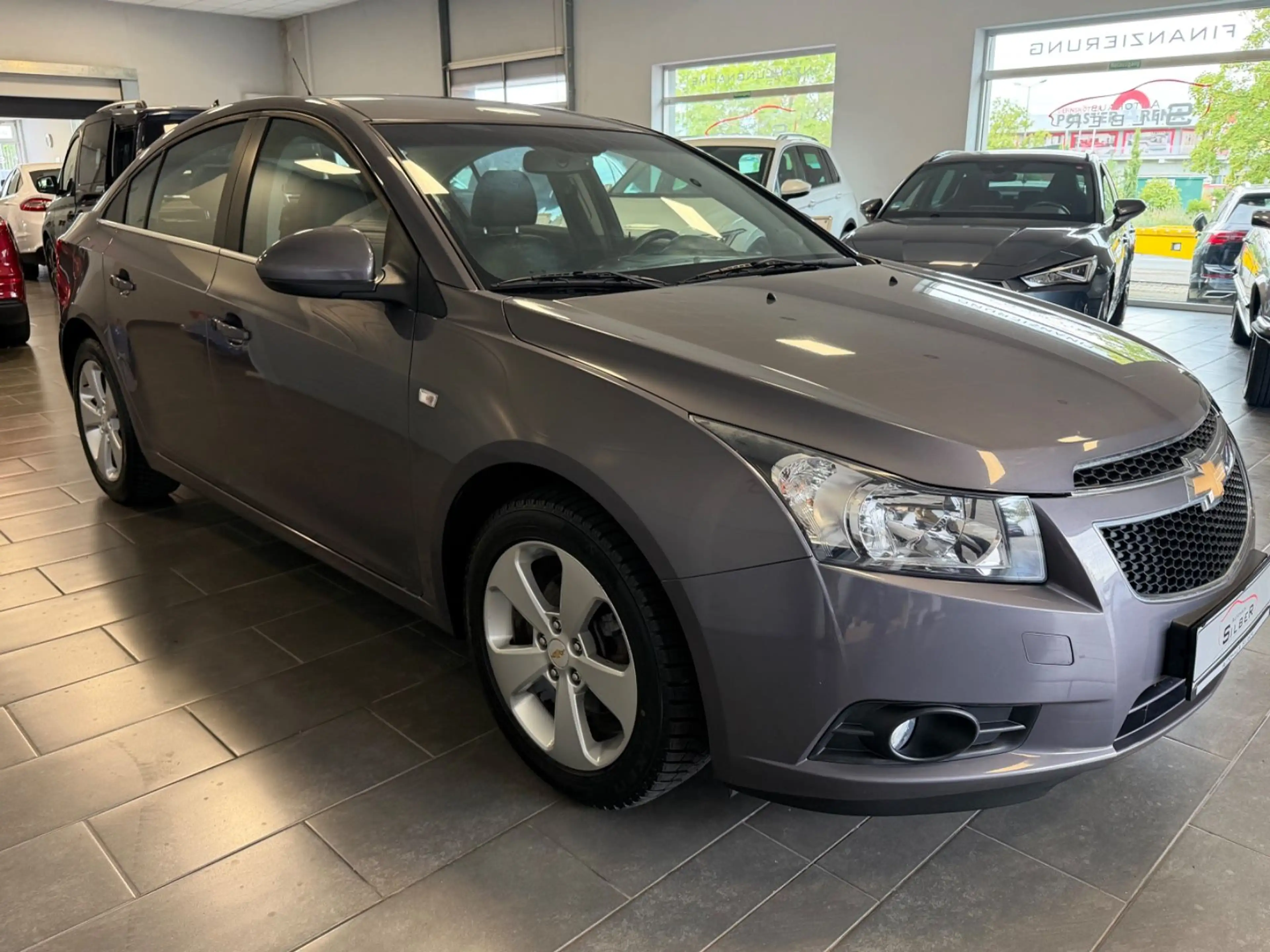 Chevrolet Cruze LTZ 2.0 D Aut. Leder/Sitzhz/PDC/Navi — photo 3