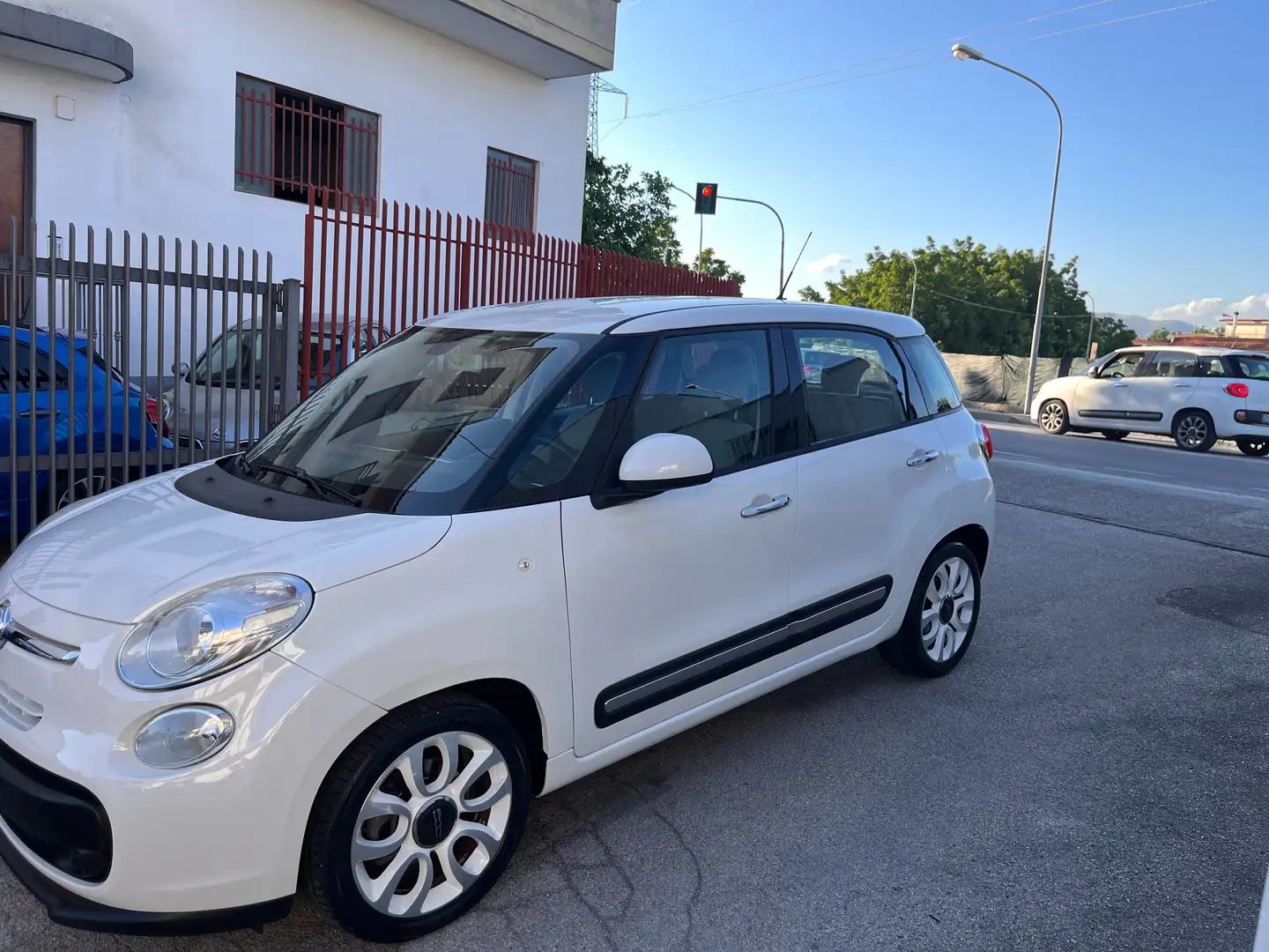 Fiat 500L 500L 1.4 Lounge 95cv  GPL Bianco - 2