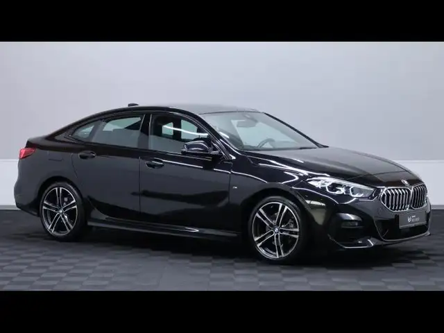 BMW 2 Series view 3