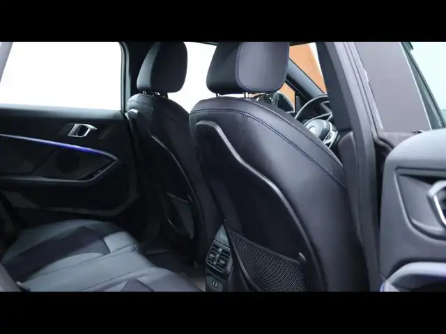 BMW 2 Series view 14