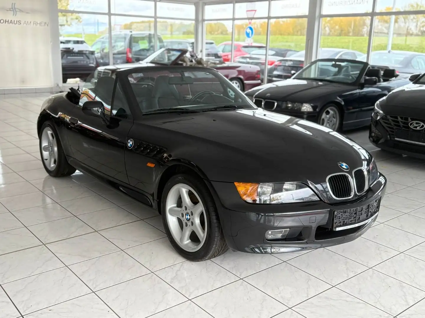BMW Z3 Roadster+M-Lenkrad+Leder+Sitzh+Klima+1.Hand Noir - 1
