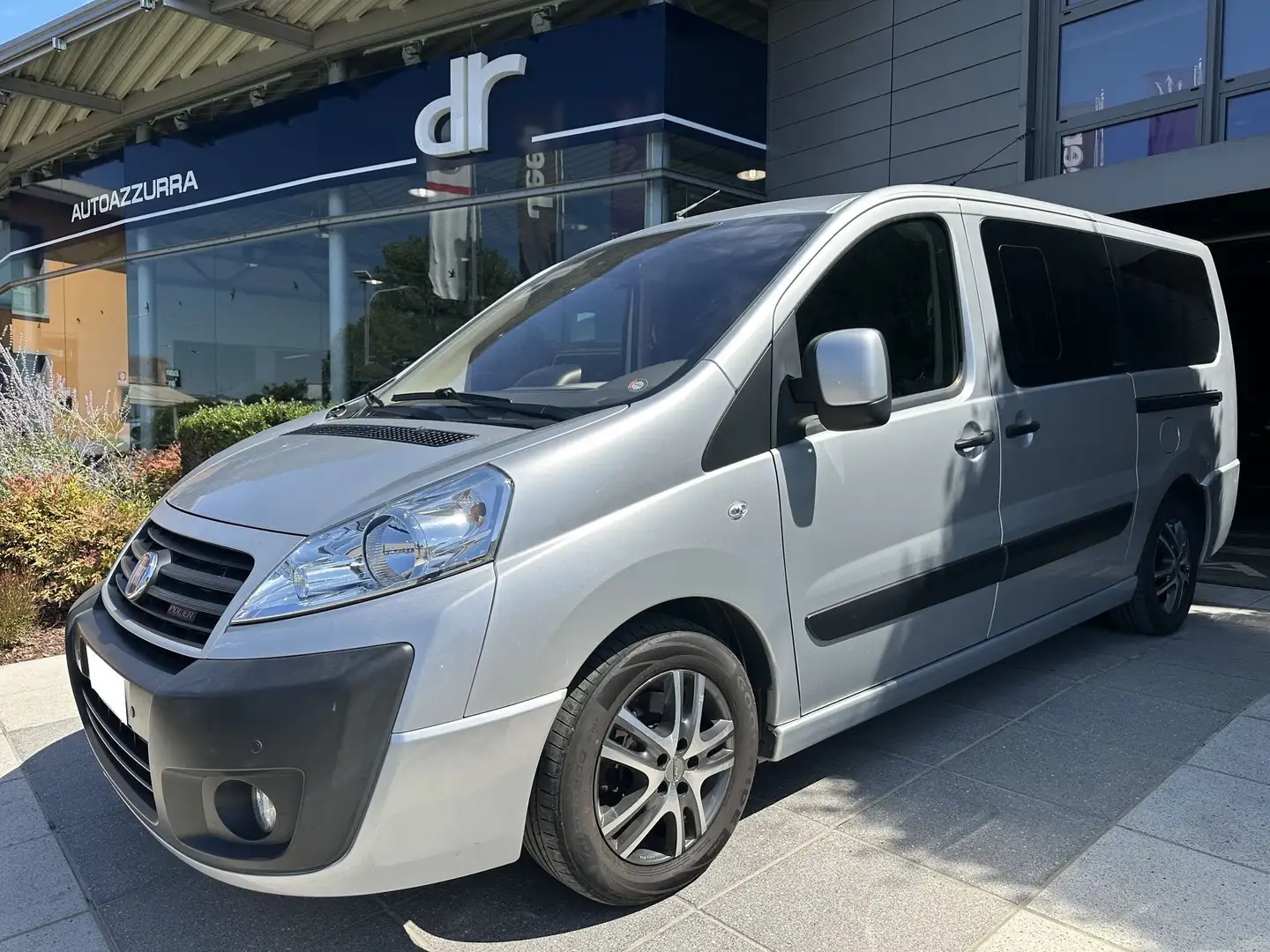 Fiat Scudo 2.0 MJT/165 DPF PL Panorama 8 POSTI Argento - 1