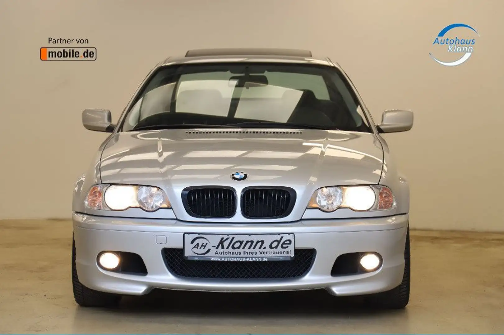 BMW 330 Ci Coupe 3.0 231PS Automatik M Paket deutsch Silber - 2
