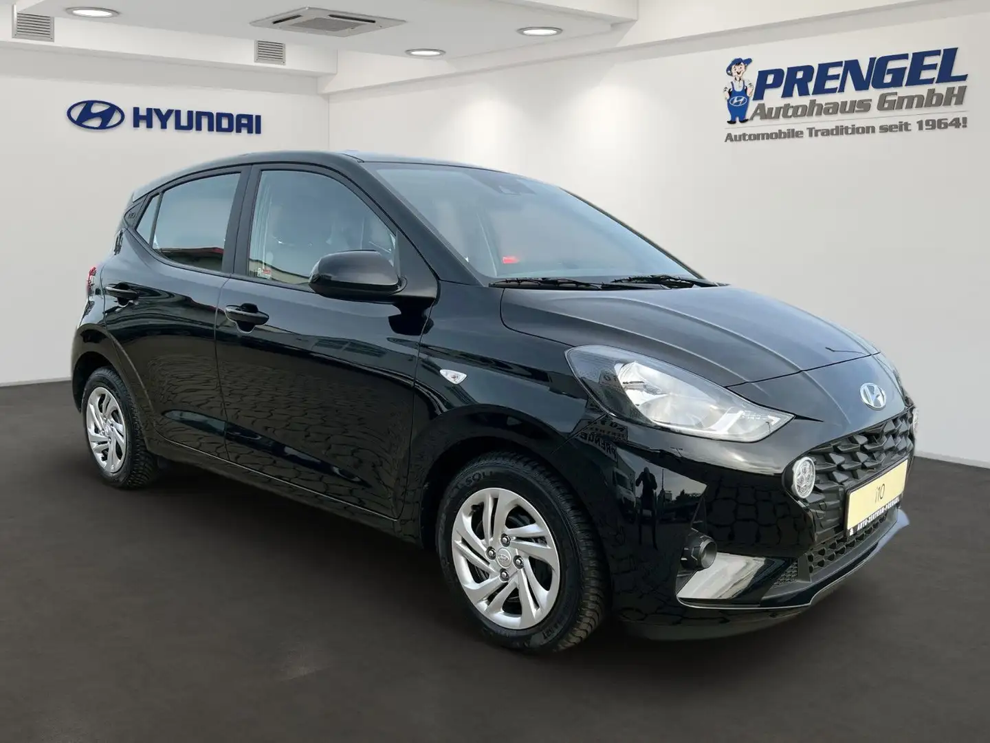 Hyundai i10 1.0 Select Funktionspaket Sitzheizung PDC Чорний - 2