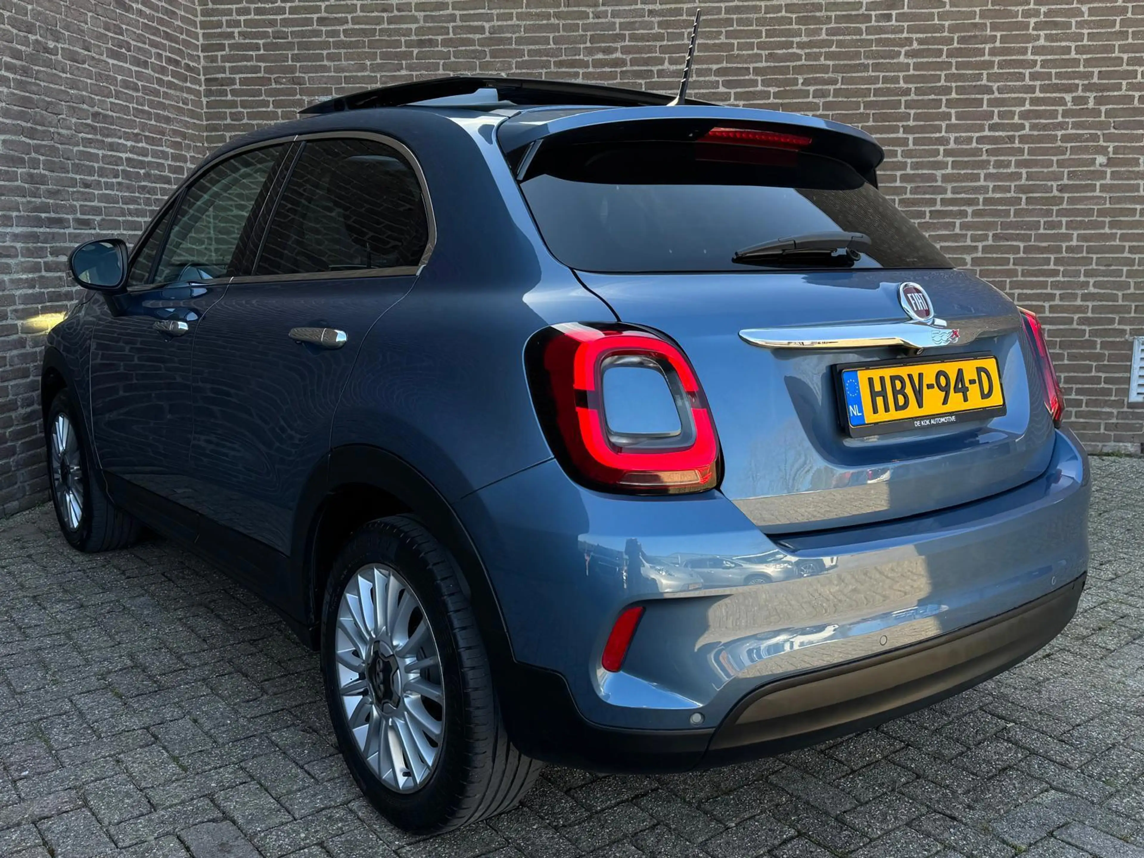 Fiat 500X 1.0 GSE Urban Pano Carplay Led Camera Lane-assist — photo 4
