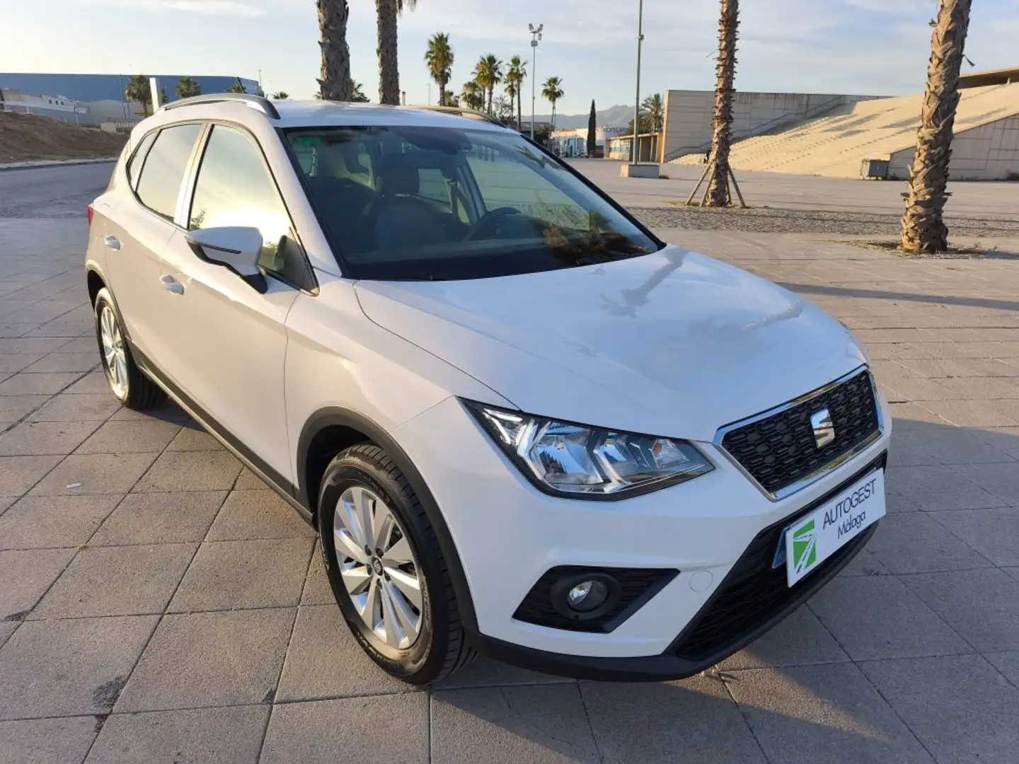 SEAT Arona 1.0 TSI Ecomotive S&S Style 95 Blanc - 1