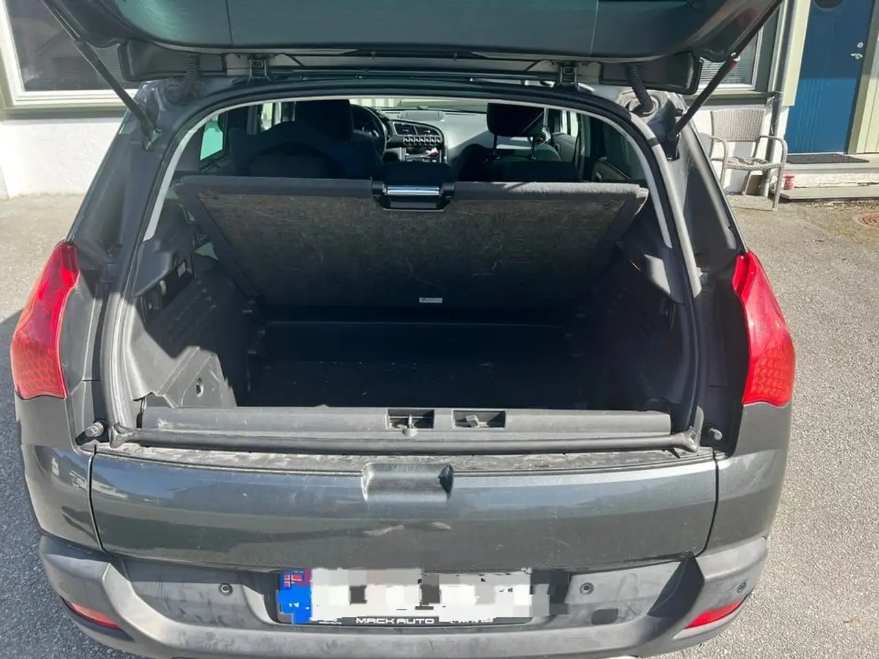 Peugeot 3008 1.6 e-HDi 112ch FAP BMP6 BLUE LION Rolan