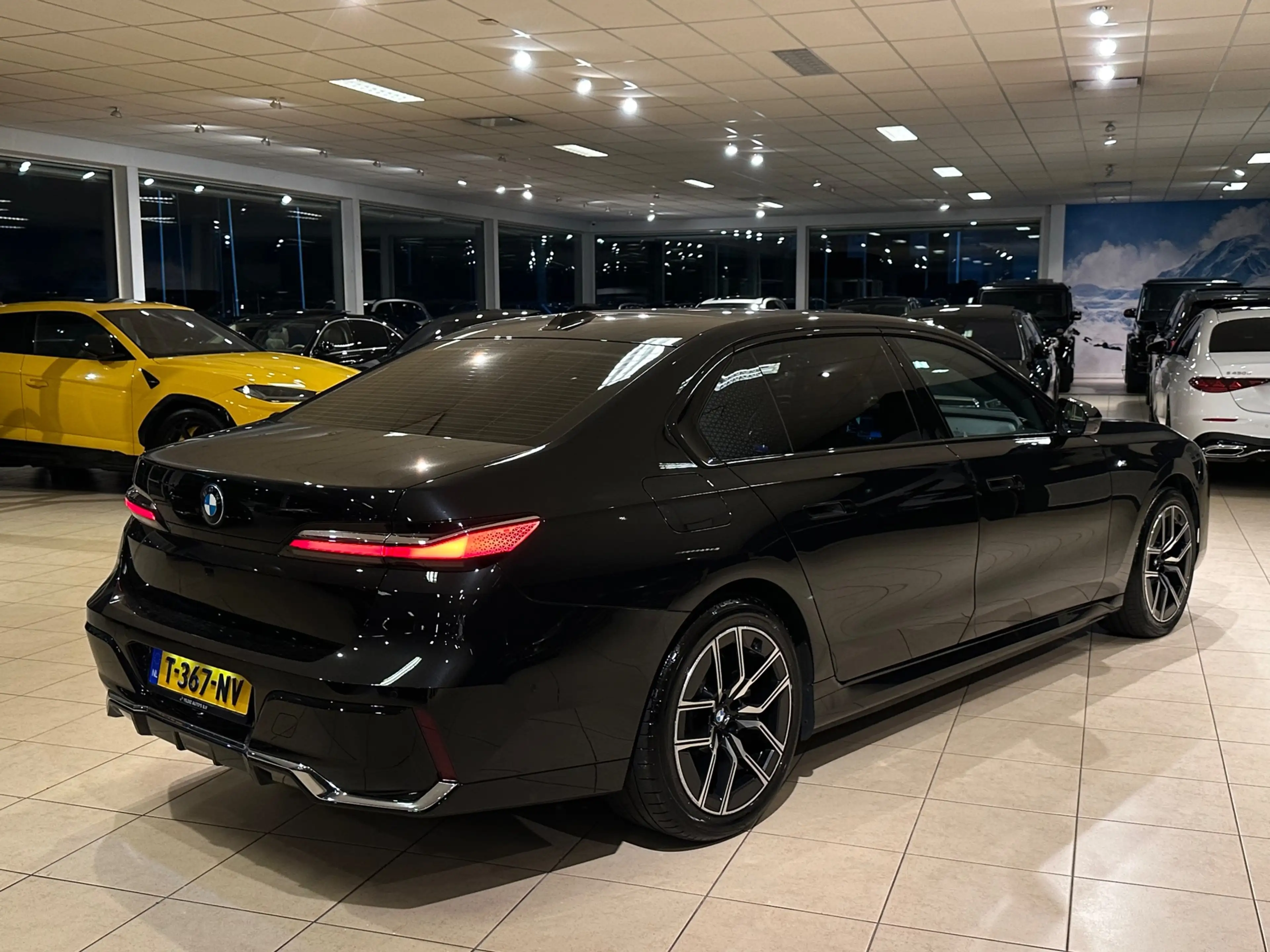 BMW i7 XDrive60 106 kWh/BTW|NAP|MASSAGE|PANO|SKYLOUNGE|VO — photo 9