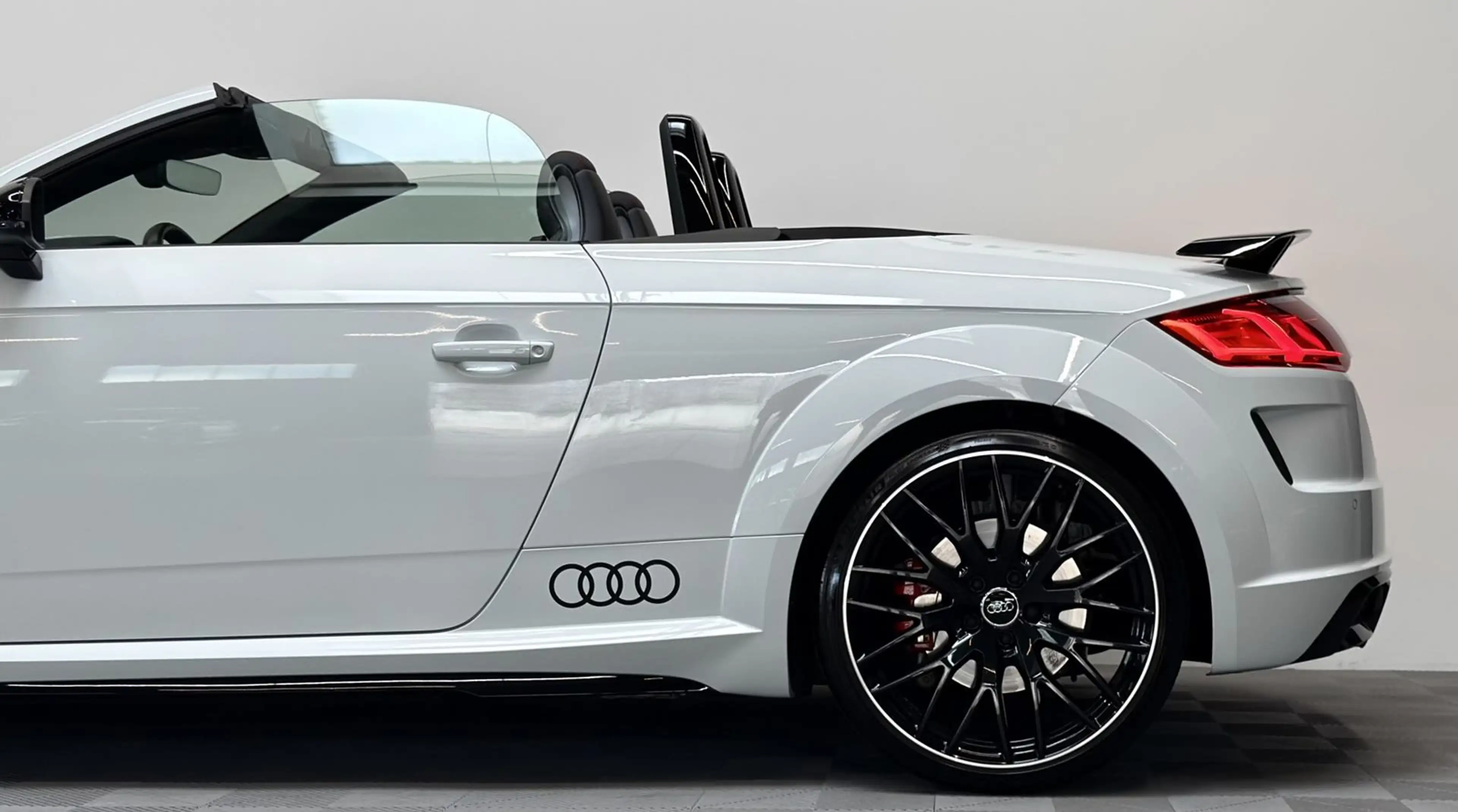 Audi TT 45 TFSI Competition Roadster *B&O*Matrix*Kam — photo 4