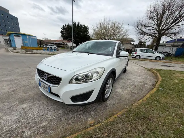Volvo C30