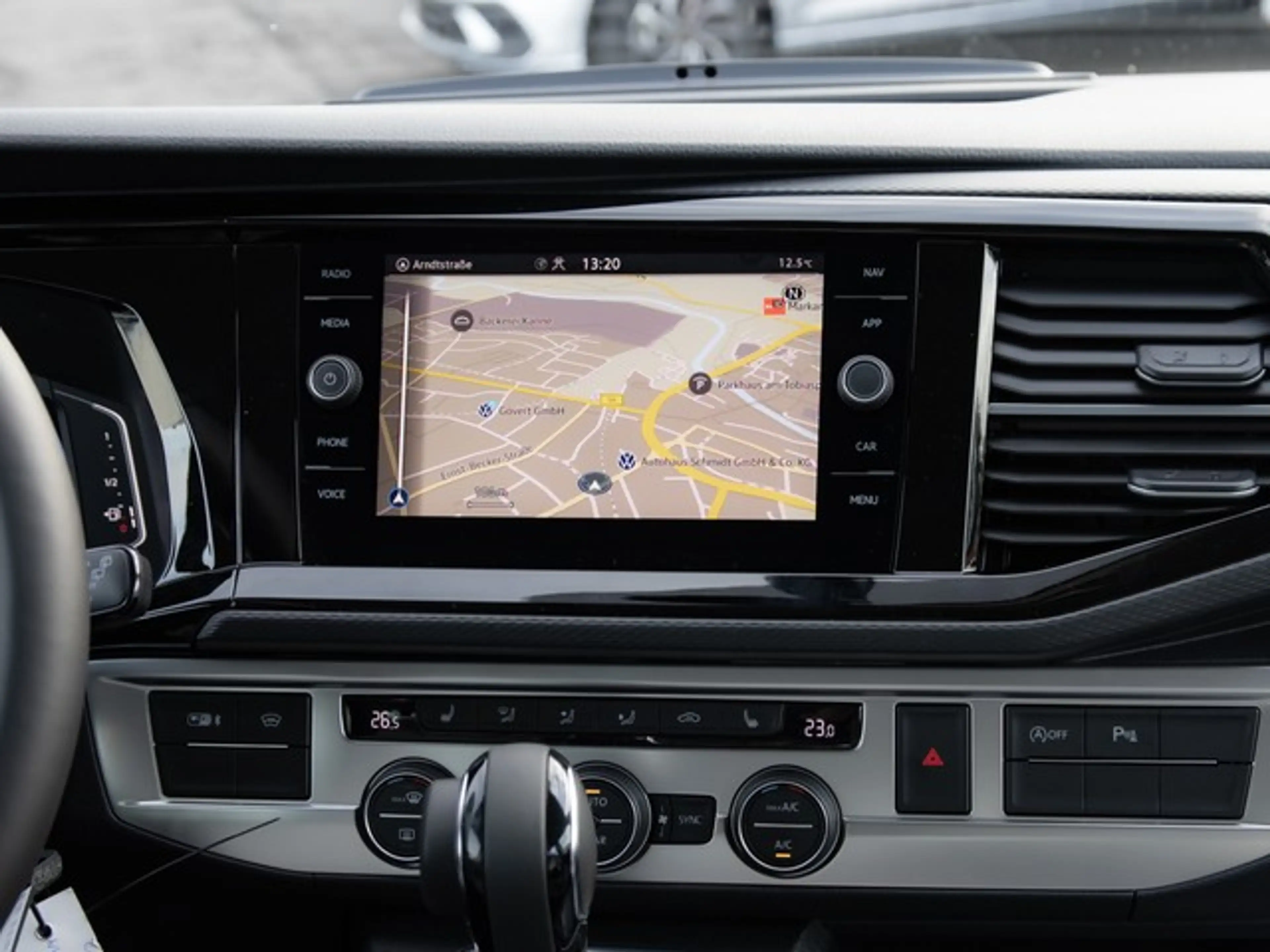 Volkswagen LT California 6.1 Beach Camper 2,0 l TDI 7-Gang-DS... — photo 5
