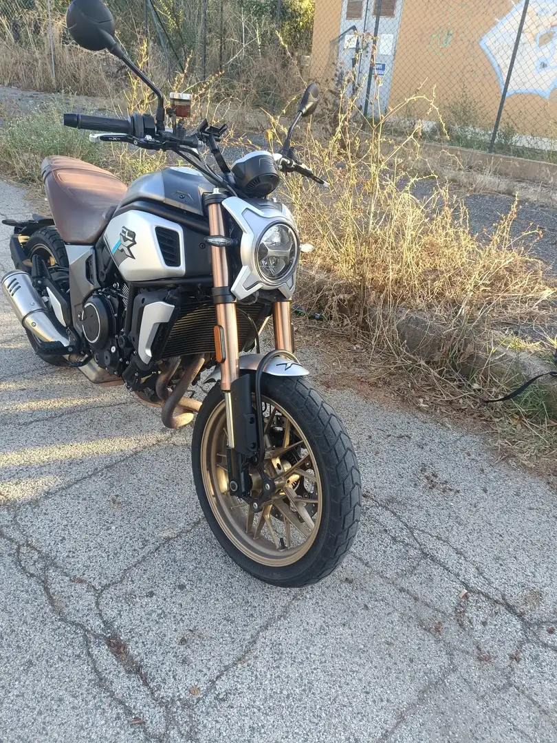 CFMOTO 700 CL-X Heritage (2021-2025) Szürke - 1