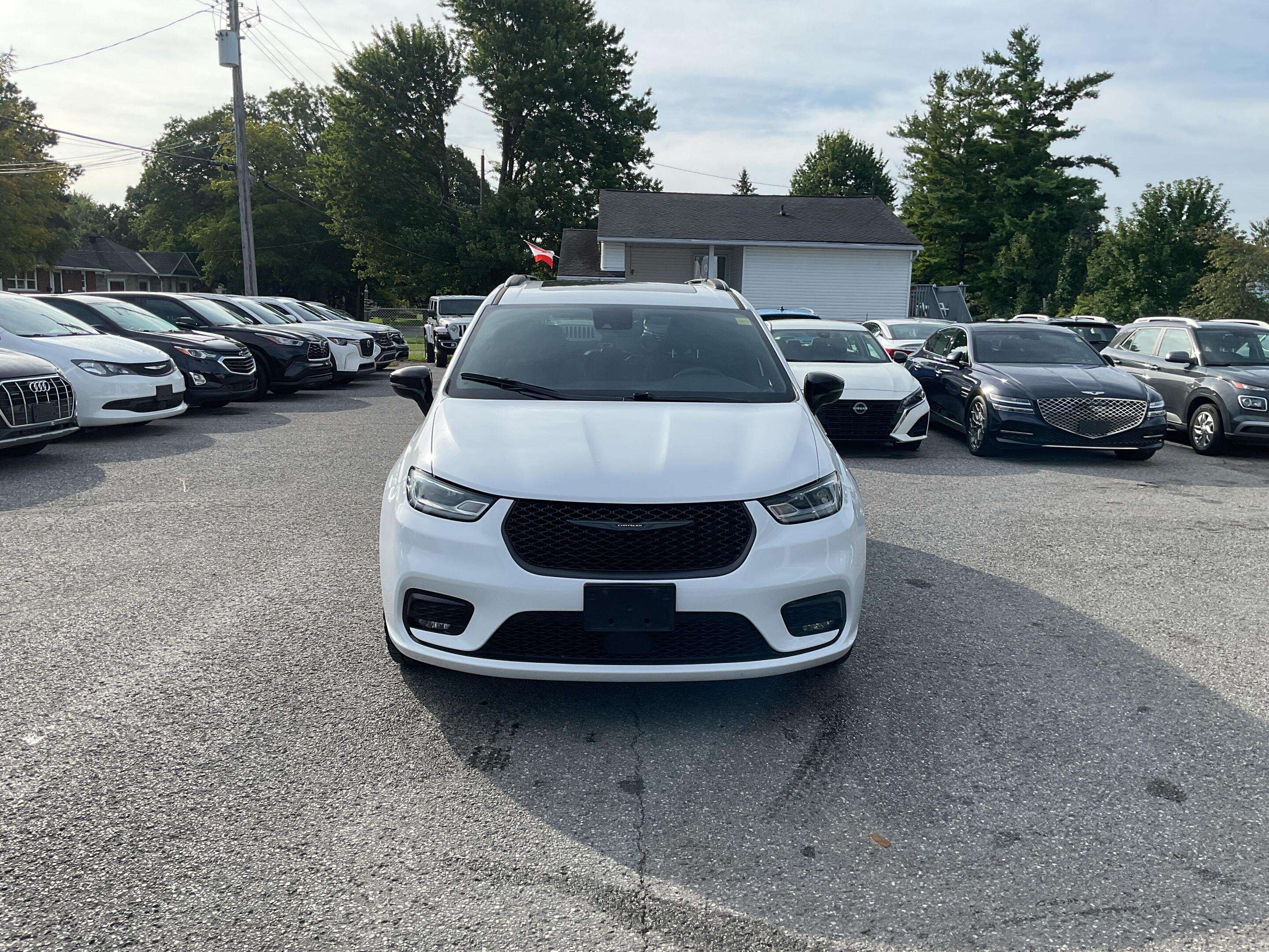 2025 Chrysler Pacifica Limited — снимка 1