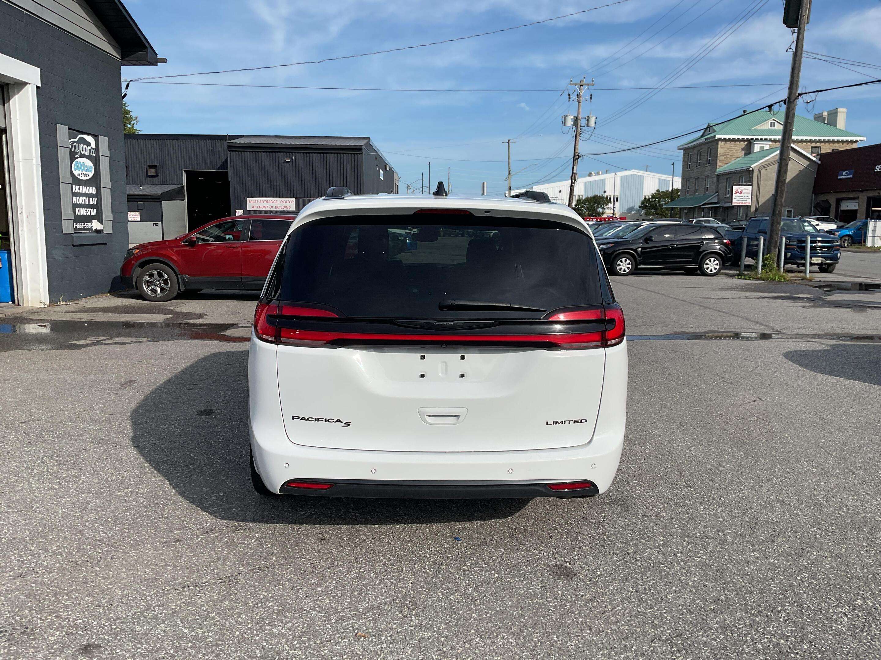 2025 Chrysler Pacifica Limited — снимка 1