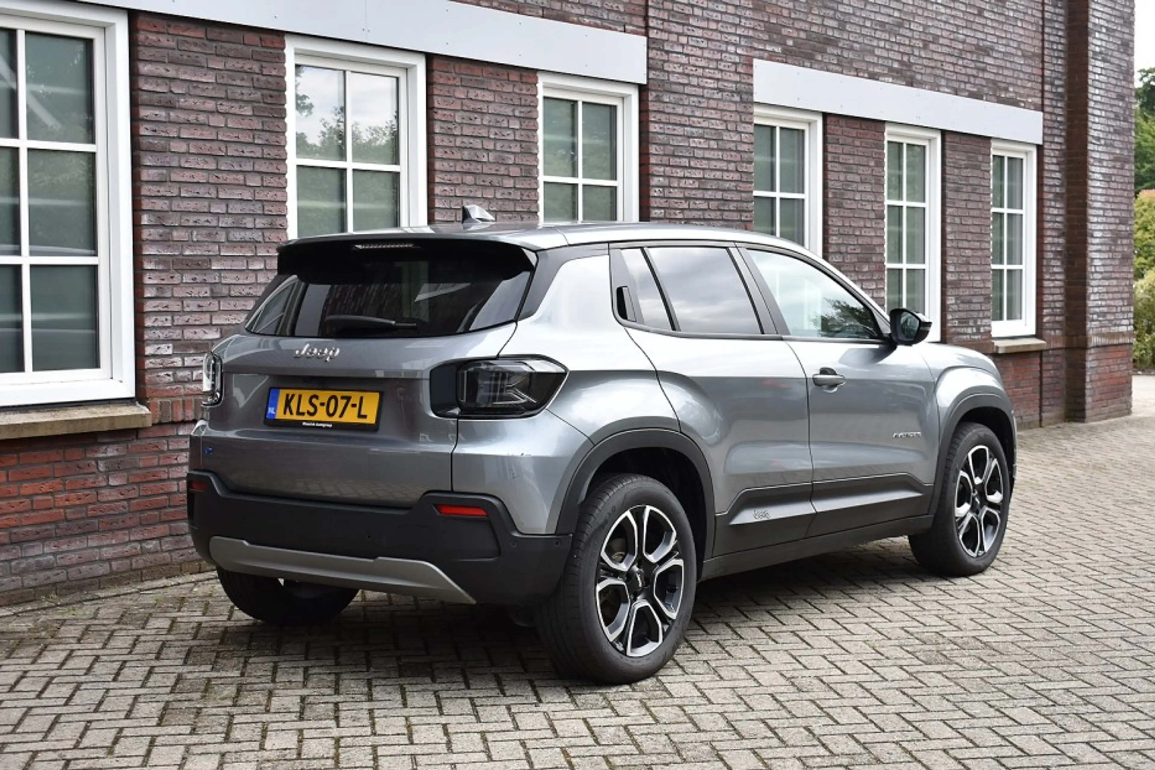 Jeep Avenger Summit 156pk Electric/SOH 98%/ Wij zijn op afspraa — photo 6