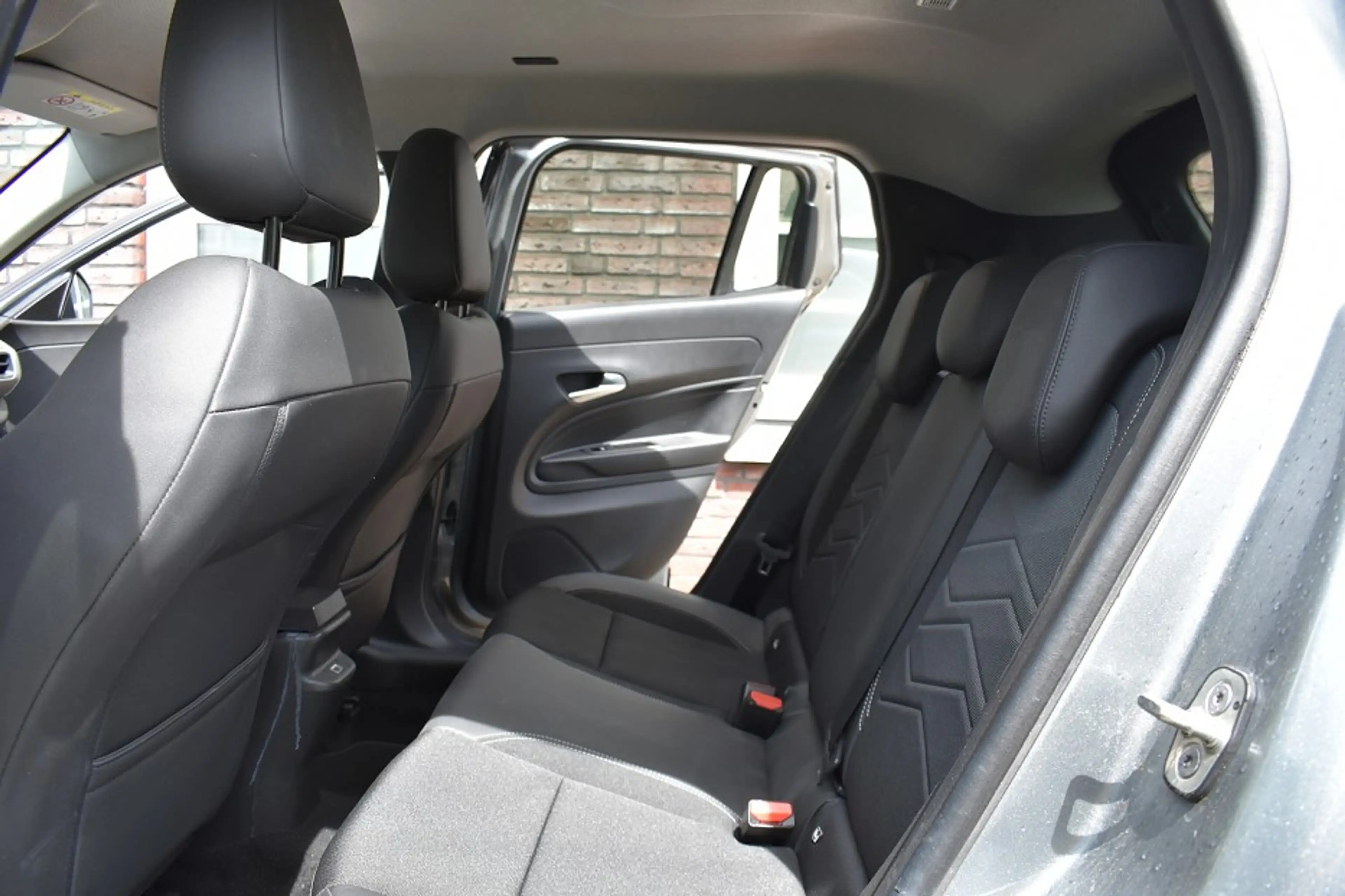 Jeep Avenger Summit 156pk Electric/SOH 98%/ Wij zijn op afspraa — photo 4