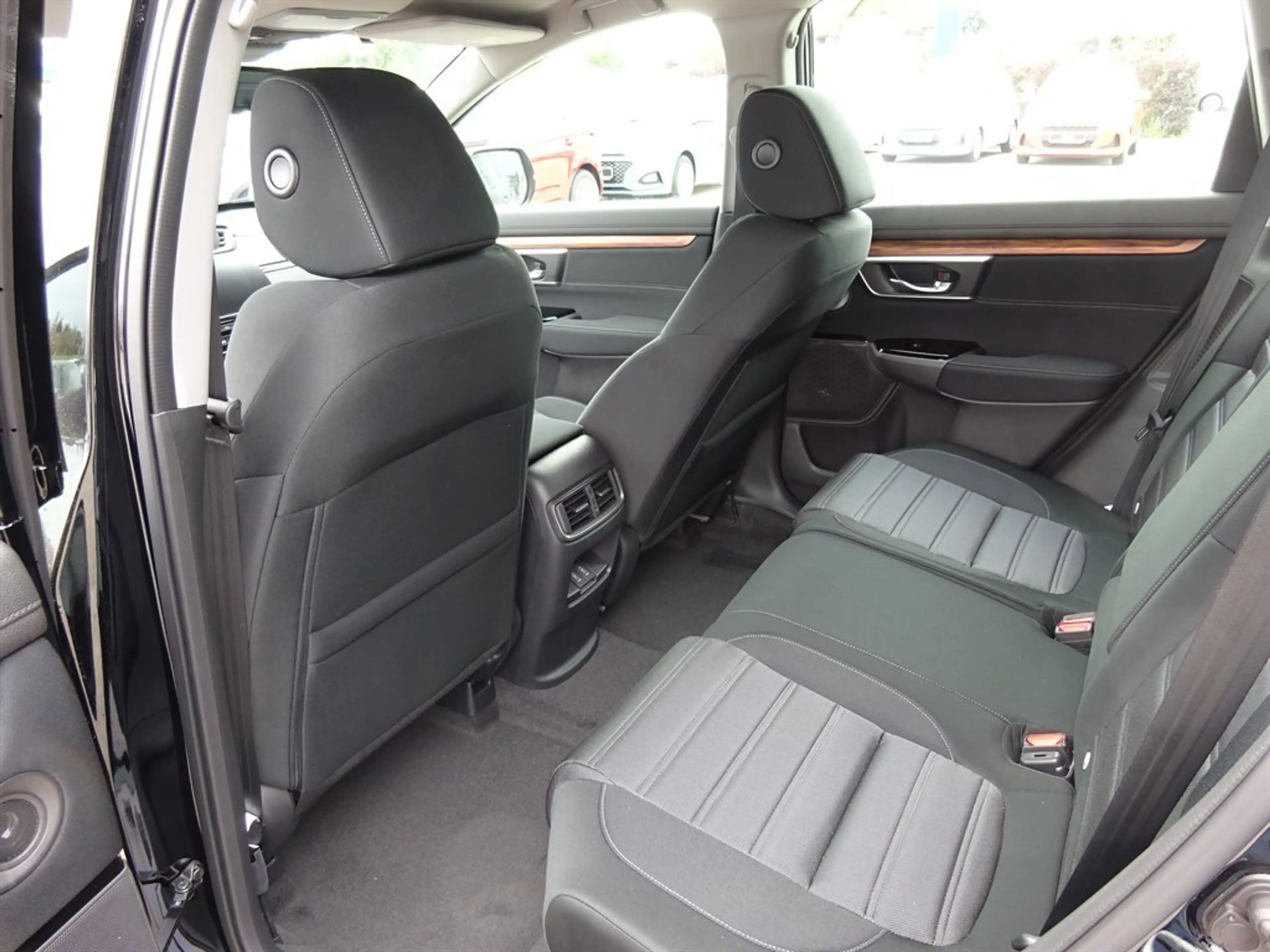 Honda CR-V HYBRID 4WD 2.0 CVT Elegance — photo 3