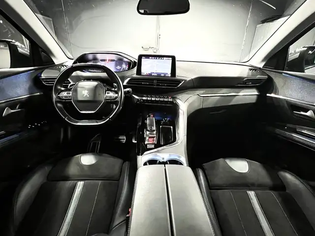 Peugeot 5008 view 15
