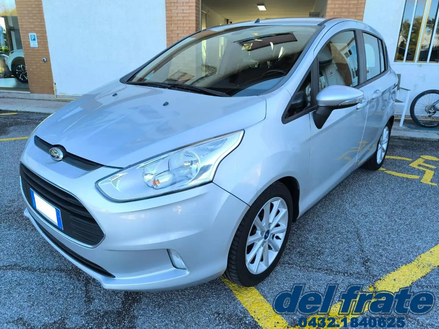 Ford B-Max 1.4 90Cv GPL Titanium Grau - 1