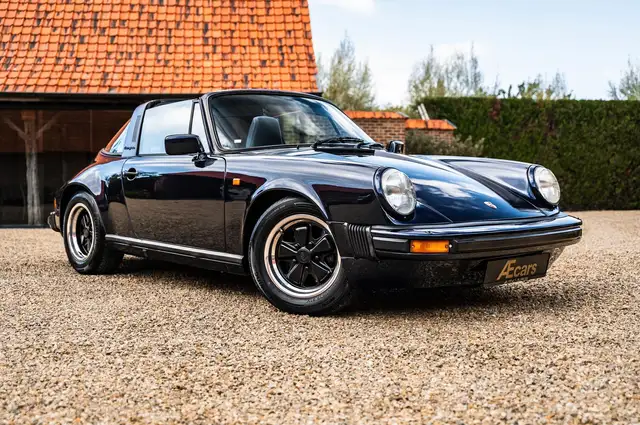 Porsche 911 SC TARGA / MIDNIGHT BLUE MET. / ORIGINAL 39.000 KM