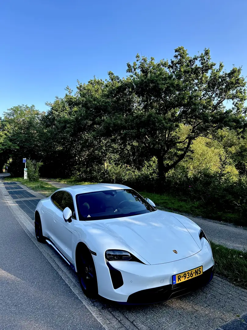 Porsche Taycan 79 kWh Blanc - 1