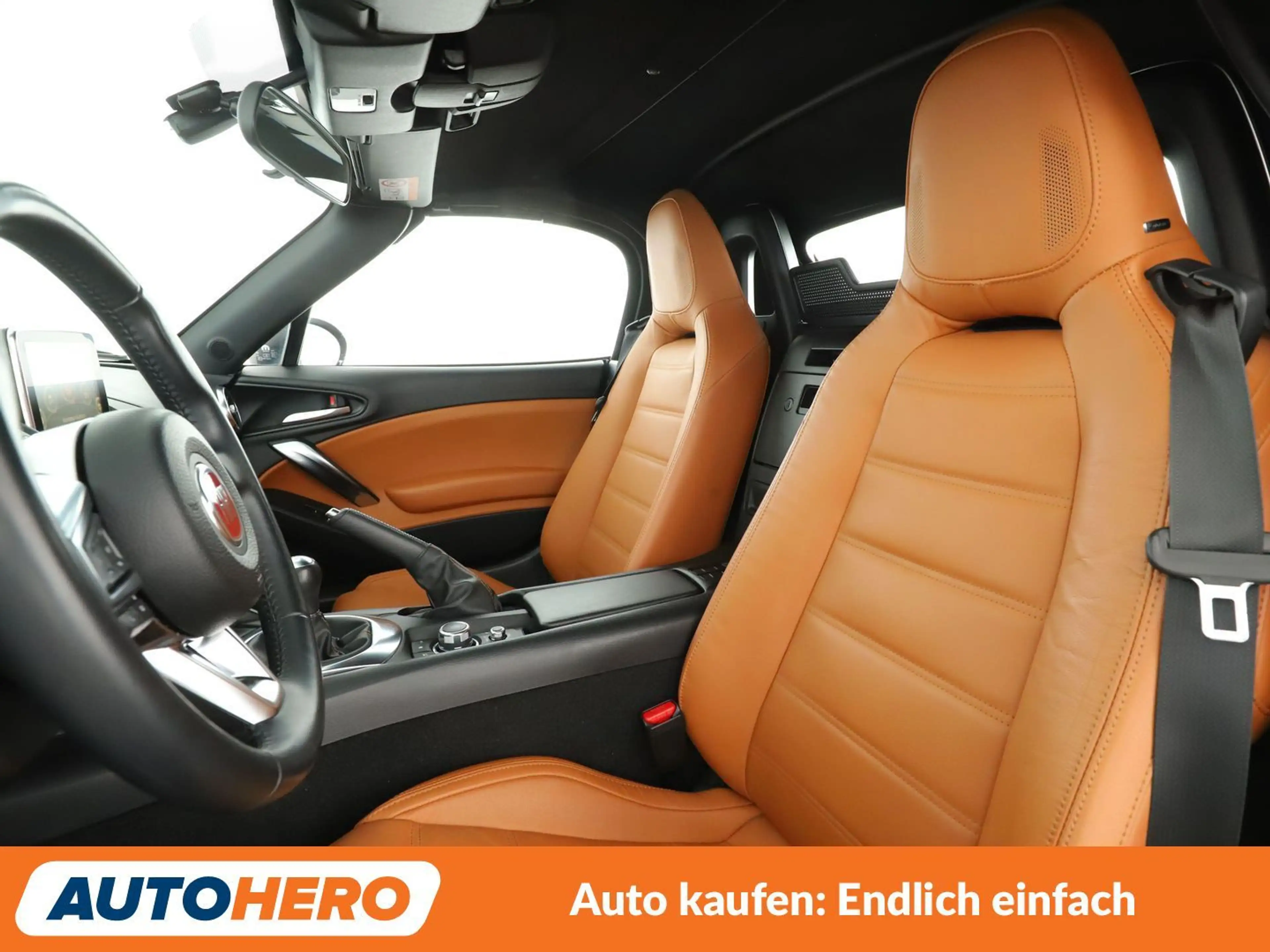 Fiat 124 Spider 1.4 Turbo Lusso*NAVI*LED*CAM*PDC*SHZ*KLIMA* — photo 10