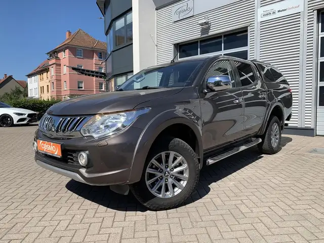 Mitsubishi L200 DoKa 4WD Hardtop AHK+Garantie+Kamera+Tempo.