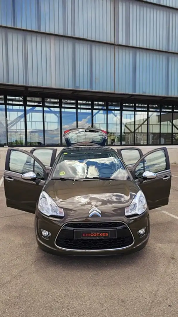 Citroen C3 1.6HDi Collection 90 Marrón - 2