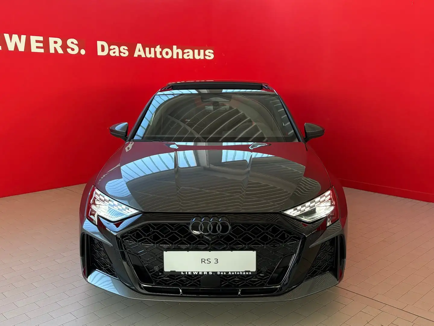 Audi RS3 Audi RS 3 Limousine Grau - 2