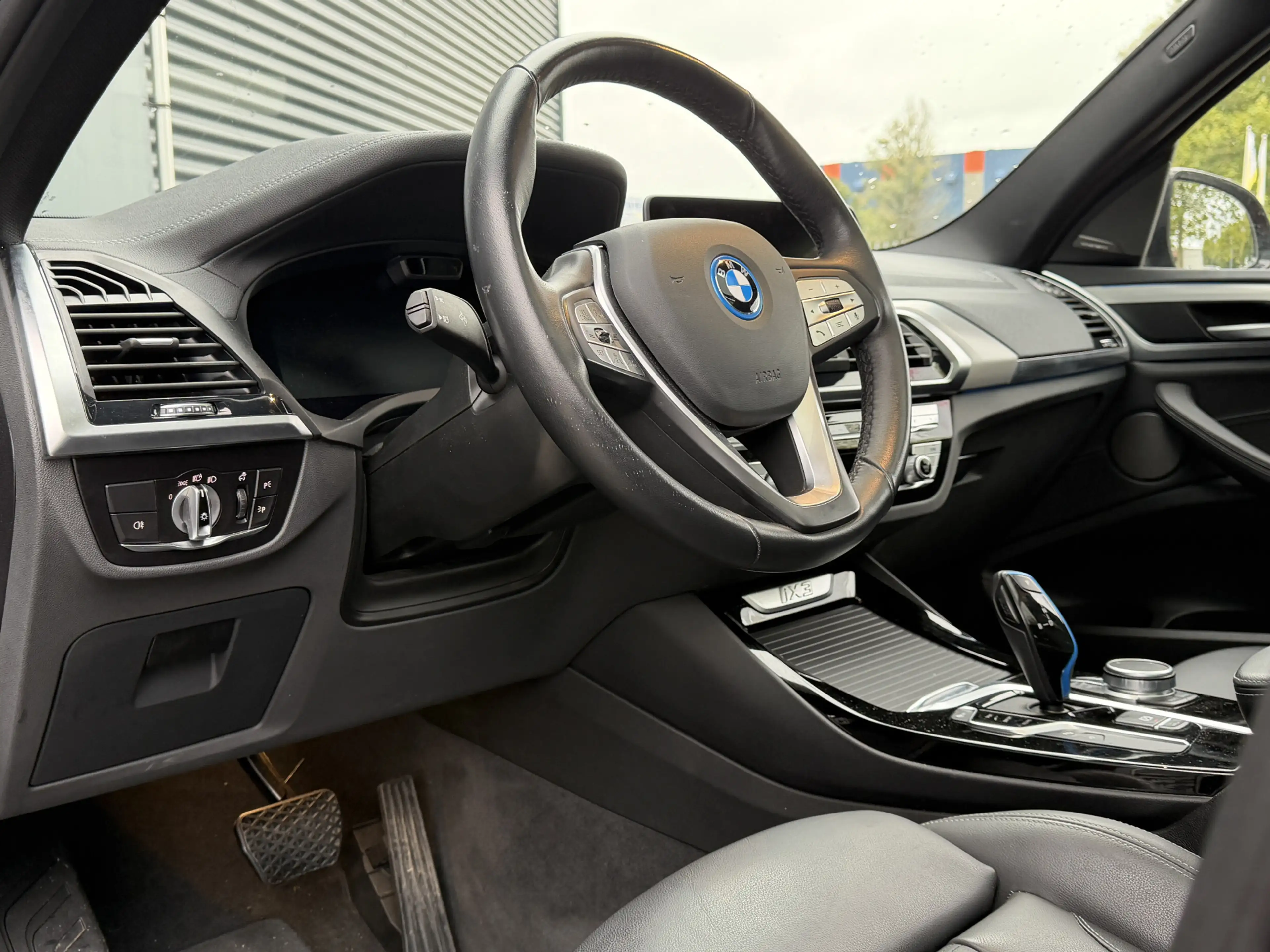 BMW iX3 BWJ 2021 | SOH96% High Executive 80 kWh | TREKHAAK — photo 5