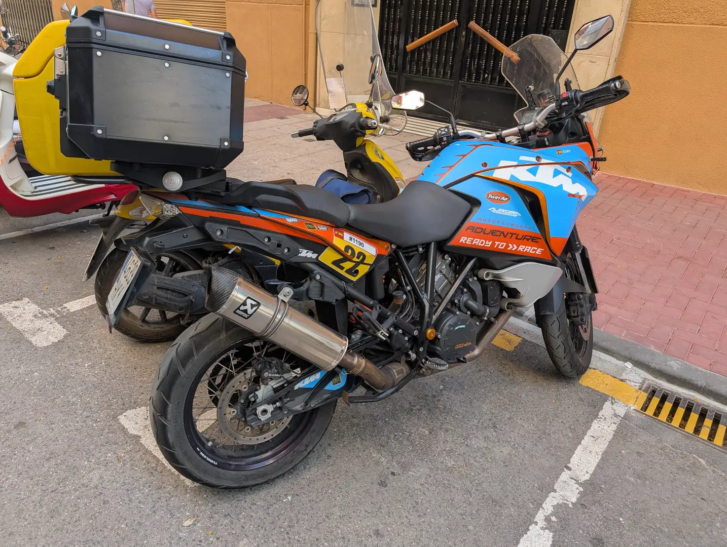KTM 1190 Adventure Orange - 2