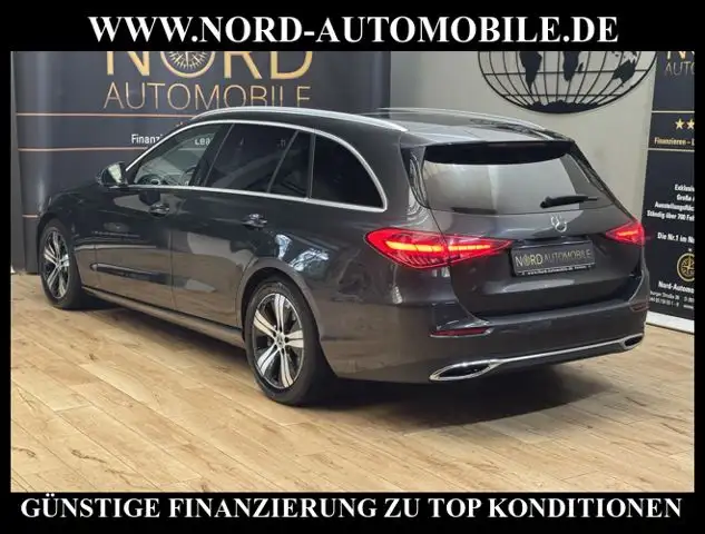 Mercedes-Benz C-Class view 10