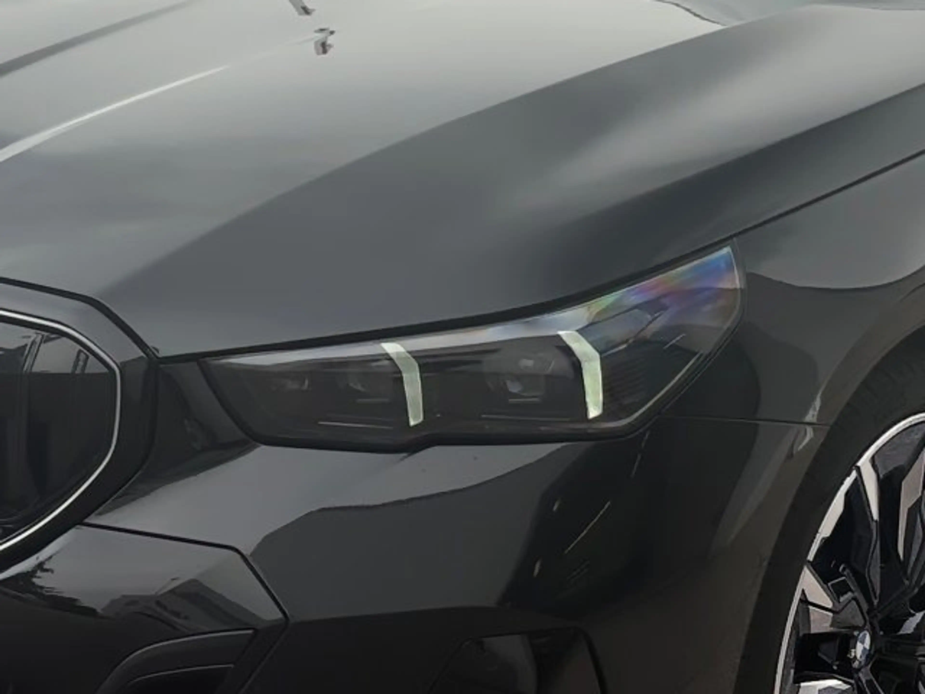BMW 540 d xDrive Touring G61 B57 — photo 4